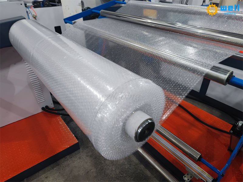 Operation process of bubble film machine