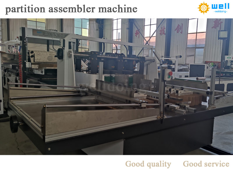 Automatic corrugated carton partition assembly machine